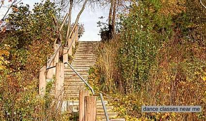Crown Hill Stairway This photogenic stairway in Crown ill Glen is only 7 minutes from the American Dance Institute Greenwood.