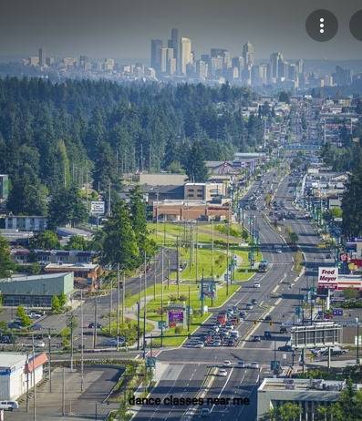shoreline-wa-Aurora Shoreline;s Aurora Drive at intersection leading to the American Dance Institute Shoreline